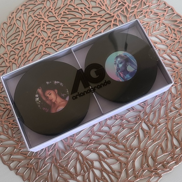 NEW 🎶 Ariana Grande Disc Coaster Bundle - Picture 5 of 5